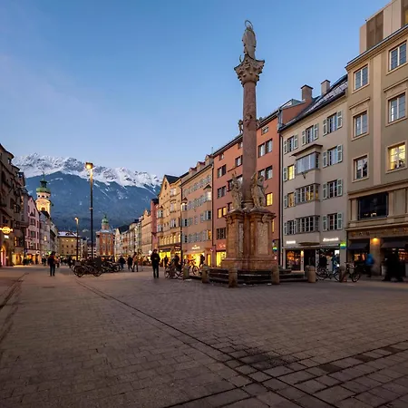 Hotel Binders Budget City-mountain 3*