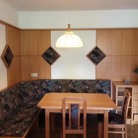 מלון Binders Budget City-mountain