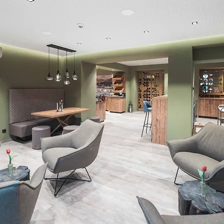 Otel Binders Budget City-mountain