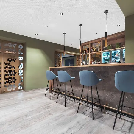 宾德斯山城经济酒店 酒店 4*