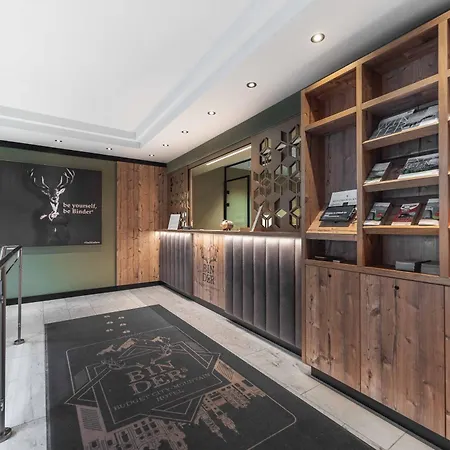 Binders Budget City-mountain إنسبروك