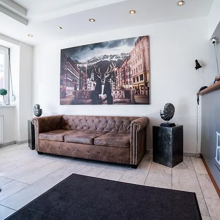 Binders Budget City-mountain 4* İnnsbruck