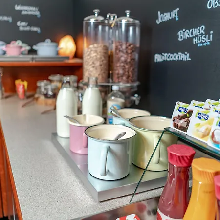 Binders Budget City-mountain Hotel