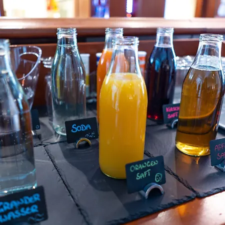 Binders Budget City-mountain Hotel