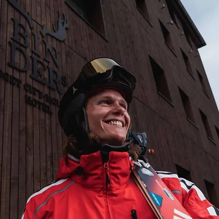 Hotel Binders Budget City-mountain 4*