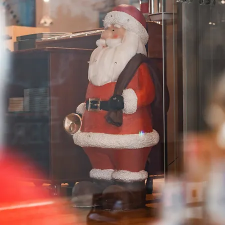 Binders Budget City-mountain Hotel