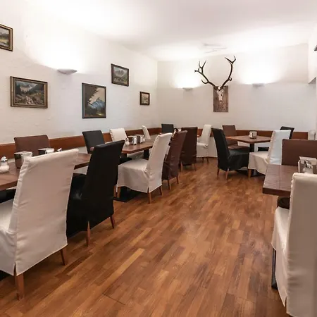 宾德斯山城经济酒店 因斯布鲁克