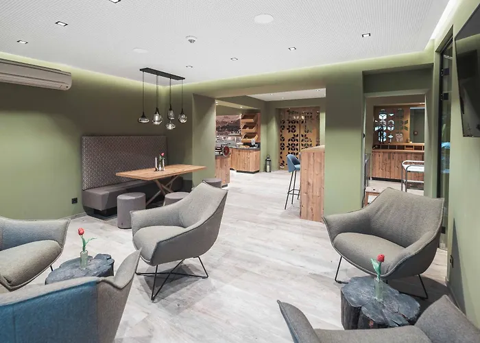 Hotel Binders Budget City-mountain