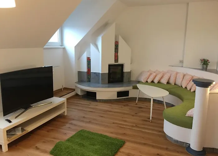 Binders Budget City-mountain Hotel