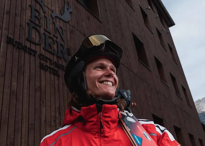 호텔 Binders Budget City-mountain 4*